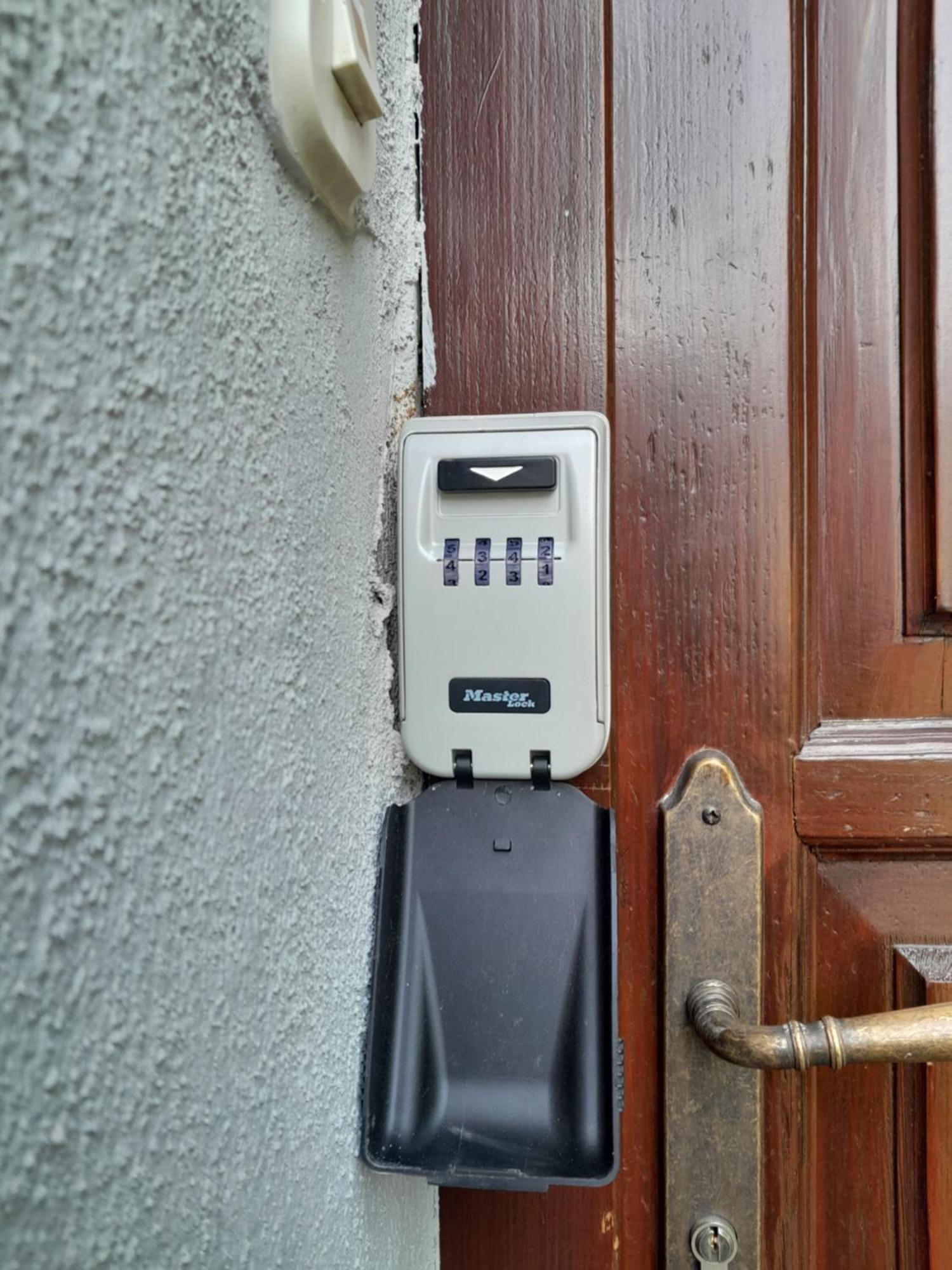 Gm Apartment, Free Private Parking Ζάγκρεμπ Εξωτερικό φωτογραφία